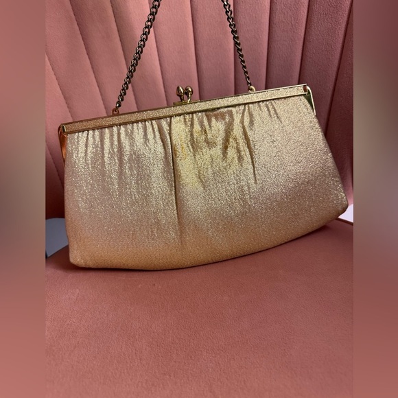 Beautiful 1970’s Vintage Gold Shoulder Bag or Clutch - Picture 3 of 3